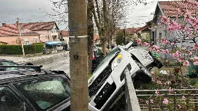 PRVE SLIKE NESREĆE U KRAGUJEVCU Poginula jedna osoba, više njih povređeno