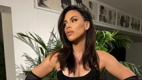 LUKSUZ I RUŽE DO PLAFONA Naša pevačica se topi od ljubavi, četvrti brak cveta kao nikad (FOTO)