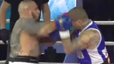 BRUTALNI NOKAUT Bakočević patosirao Vuka Moba