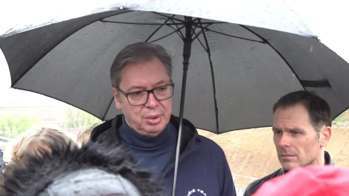 "MI IMAMO ORUŽJE BAŠ ZATO DA BISMO ČUVALI MIR" Vučić: O tome donosim odluku samo ja! 
