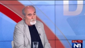 SRAM TE BRE BILO SEDE KOSE! Šolakovac priča kako se "lešinari" na tragediji na Filozofskom fakultetu a oni organizovali REVOLUCIJU ZBOG RIBNIKARA I NADSTREŠNICE! 