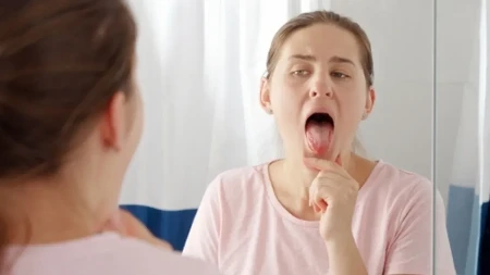 Čim ustanete, isplazite jezik ispred ogledala: Boja otkriva šta se dešava u vašem stomaku