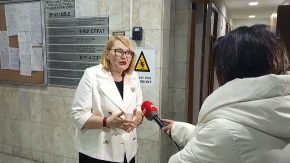 BLOKADERI POKUŠALI NASILNI UPAD U KUĆU! Oglasila se portparol OIK: Bitno je da nema povređenih (VIDEO) 