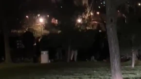 DELUJE SABLASNO! KAO DA VREBAJU IZ MRAKA: Šta kuvaju blokaderi u Boru? (VIDEO)