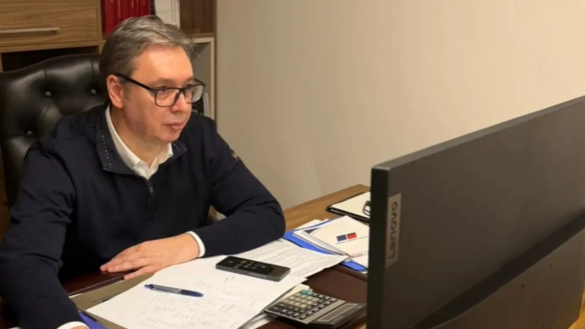 "SREĆAN SAM ŠTO LJUDI SLAVE..." Vučić se oglasio novom porukom nakon pobede na lokalnim izborima (FOTO)