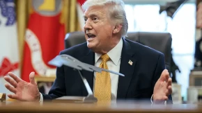 POČELA POBUNA PROTIV TRAMPA! Masovni protesti širom SAD! Građani se okupili u preko 3.000 gradova!