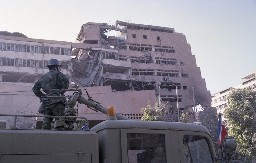 U NATO BOMBARDOVANJU JUGOSLAVIJE STRADALO VIŠE OD 3.500 LJUDI: Agresija počela 24. marta 1999.