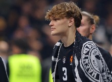 MURINEN NA UDARU FINACA Selektor morao da ga brani