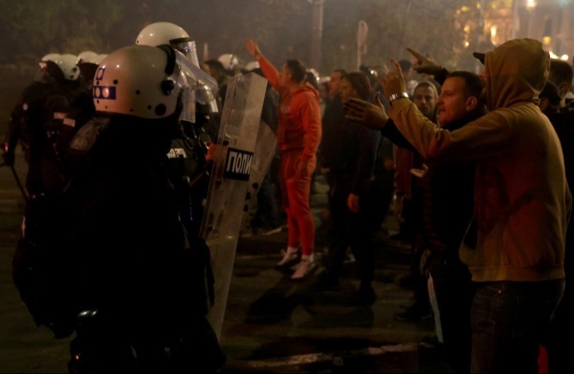 STUDENTI BLOKADERI U CENTRALI „STUDENTSKE LISTE“ U BERLINU Dobili su stotine miliona evra