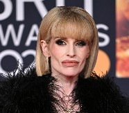 Ženo, da li si dobro? Ćerka pokojnog pevača drastično smršala, niko je više ne prepoznaje