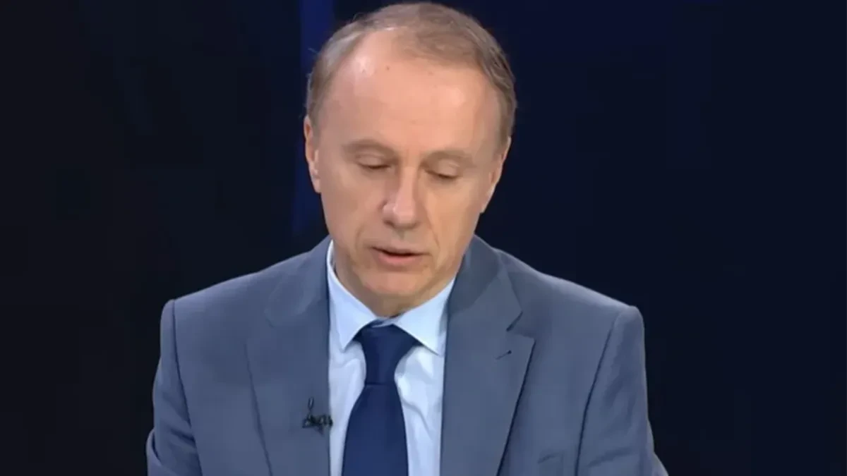 LICEMERJE PROŠIRENOG REKTORSKOG KOLEGIJUMA U GLUVO DOBA NOĆI: Nisu izjavili saučešće dva dana, ali zato iznose masne laži