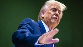 DRAMA NA NEBU IZNAD TRAMPOVE REZIDENCIJE! Hitno dignuti lovci F-16! 