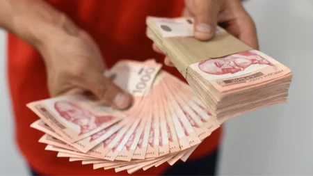 STIŽE NOVA POMOĆ DRŽAVE! Raspisan javni poziv za BESPOVRATNA SREDSTVA, evo ko može da se prijavi