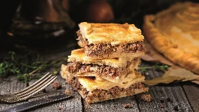 RECEPT ANASTASIJE RAŽNATOVIĆ ZA PITU SA MESOM ODUŠEVIO DOMAĆICE Sad je sve prave