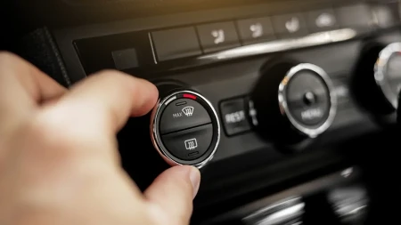 PRAVI PRIMETNU RAZLIKU Pravilno grejanje automobila može da smanji potrošnju goriva