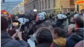 TERORISTI BLOKADERI URLAJU "UČK" ISPRED REKTORATA! Otkrili pravo lice (VIDEO)