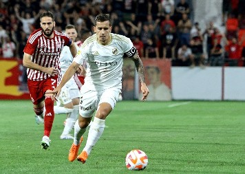 Miladin Stevanović u zagrljaju najmilijih: Želeo sam da moja porodica bude na sigurnom (VIDEO)