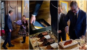 VELIKO IZNENAĐENJE ZA VUČIĆA Pogledajte šta je sve predsednik dobio na poklon