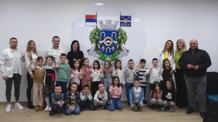 Ovo je najslađa liga šampiona koju ste videli: Mališani iz Priboja ubedljivi na tronu, već treću godinu zaredom podigli pobednički pehar