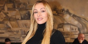 ISPLIVALA STARA FOTOGRAFIJA ANABELE ATIJAS Ovako je izgledala na početku karijere, da li biste je prepoznali? (FOTO)