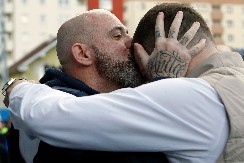 MALO I LEPIH SCENA IZ PAZARA Pogledajte kako je izgledao susret Stankovića i Lalatovića