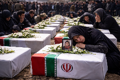 SVET U ŠOKU ZBOG MASAKRA U IRANU! Identifikovani piloti koji su bombardovali školu, sahranjeno 165 dece