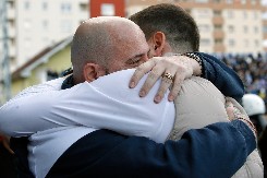 ZVEZDI ŽELIM DUPLU KRUNU Lalatović poljubio Stankovića, pa oduševio "delije"