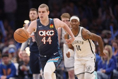 MOĆNO Topić zatrpao koš protivnika - brojao do 29!