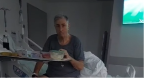 OPERISAN VODITELJ DNEVNIKA Pojavio se snimak iz bolnice, poznato u kakvom je stanju (VIDEO)