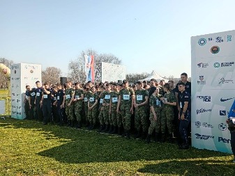 SPEKTAKL NA UŠĆU Počeo tradicionalni Beli kros u "Parku prijateljstva" 