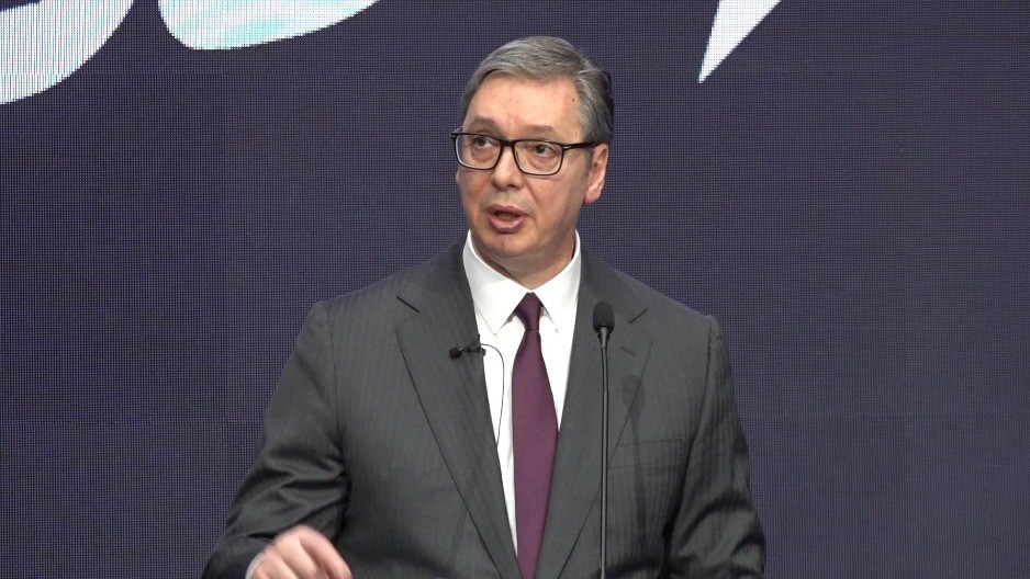 MILIJARDE DAJEMO ZA INOVATIVNE LEKOVE Vučić: I neko pokvareno kaže da lečimo decu SMS-om!