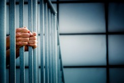 ZAUVEK IZA REŠETAKA Od 2018. najgori zločinci sede u zatvoru do kraja života! 