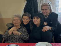 SREĆNA SAM ŠTO SAM DANAS UPOZNALA OVE JAKE ŽENE Brnabić: Mnogo vam hvala na ljubavi koju pokazujete prema svojoj zemlji