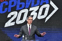 MIR, STABILNOST, NEZAVISNOST - TO JE TEMELJ NA KOJEM GRADIMO NAPREDAK Vučić se oglasio u nedelju veče