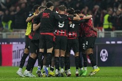 MILAN JE ŽIV! "Rosoneri" srušili Inter i ostali u trci za Skudeto