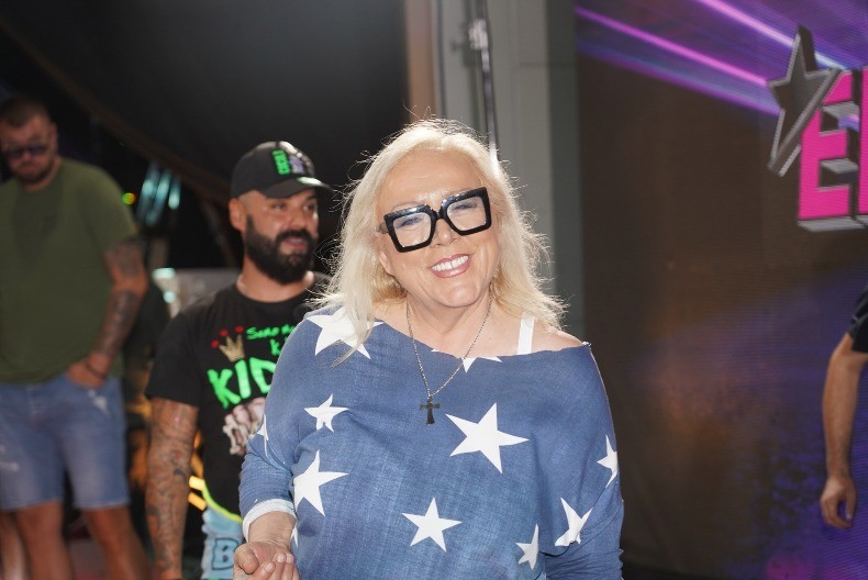 ZORICA MARKOVIĆ SE ZAUVEK POVLAČI SA ESTRADE Pevačica donela konačnu odluku