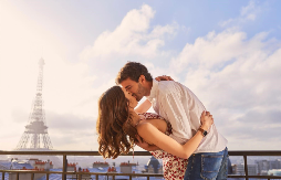 U grad ljubavi nikad ne putuj sam!