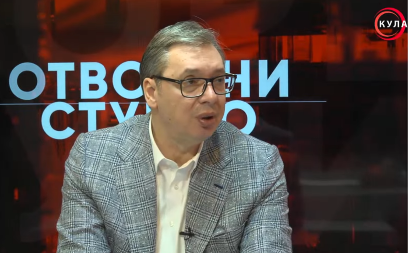 VUČIĆ SE OBRAĆA GRAĐANIMA "Noćas sam zvao predsednika Vlade i tražio da uvedu zabranu izvoza nafte"