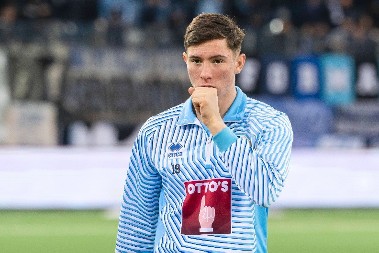 ŠVAJCARCI U STRAHU Srpski sin blista, čeka se odluka da li će igrati za Srbiju ili drugu selekciju