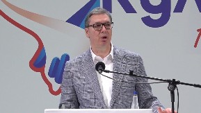 "NEMA VIŠE KLAJ-KLAJ!" Predsednik Vučić saopštio velike vesti: Imaćete bolje puteve kroz centar 