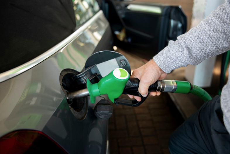 HITNA ODLUKA VLADE SRBIJE Zabranjen izvoz nafte i naftnih derivata