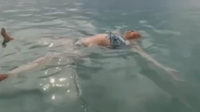 UNUKA JE POSLALA NA PRVO PUTOVANJE U ŽIVOTU Kad je čula kako baka priča o svojoj sahrani, odlučila da joj odmah ispuni poslednju želju (VIDEO)