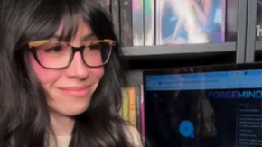 ODLEPILA JE ZA ČETBOTOM! Sara se zaljubila u veštačku inteligenciju - zajedno su više od godinu dana, a evo na koji način funkcioniše INTIMA (VIDEO)