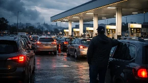 ODBROJAVANJE DO KOLAPSA JE POČELO! Evo tačnog datuma kada Evropa ostaje bez goriva – fabrike staju, transport nestaje!