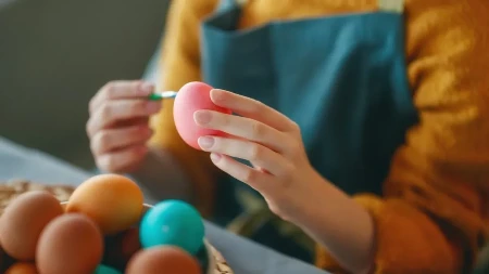 Svi prave greške kada kuvaju uskršnja jaja - zašto pucaju i kako to sprečiti