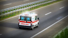 TRI UDESA TOKOM NOĆI, TROJE POVREĐENO Hitna imala 123 intervencije u Beogradu