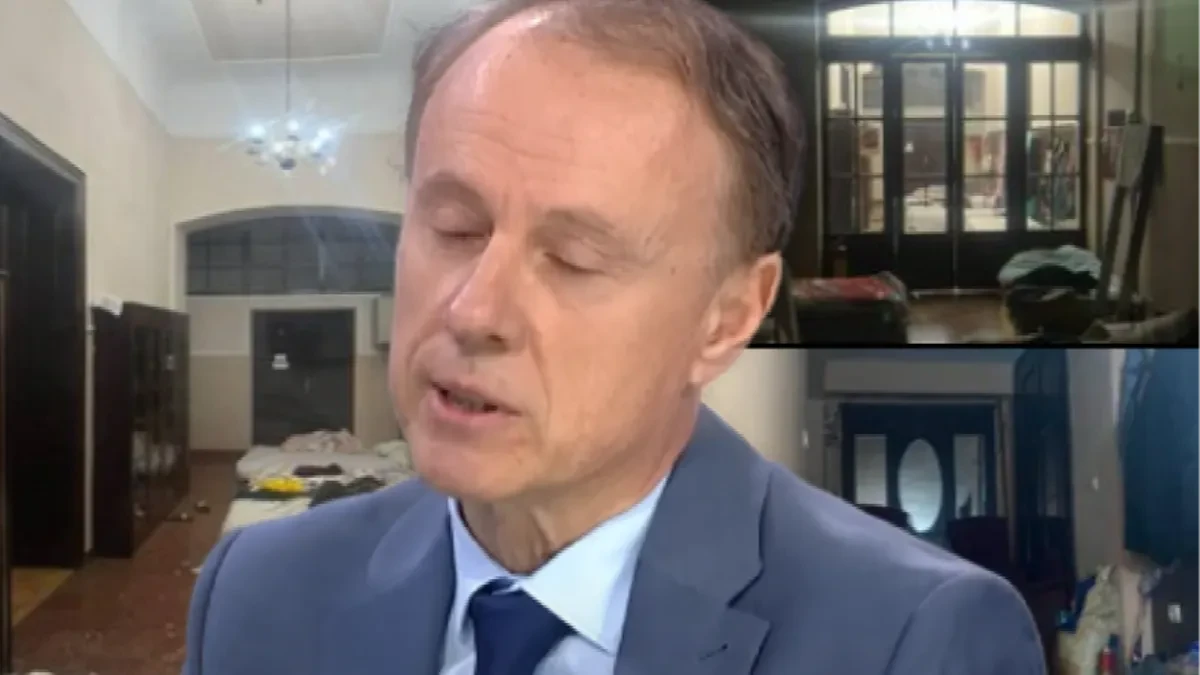 ČIST POLITIČKI GOVOR S BALKONA REKTORATA! "Đokićeva zloupotreba Univerziteta: Teško je bilo slušati, najavio je svoju kampanju"