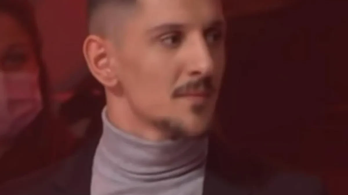 OSUĐEN PEVAČ NAKON ŠTO JE MLADIĆA OSTAVIO TRAJNO SLEPOG! Evo koliko će robijati u zatvoru!