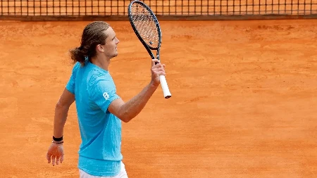 TEŠKOM BORBOM MEĐU ČETIRI NAJBOLJA Zverev pobedio velikog talenta svetskog tenisa za polufinale Monte Karla