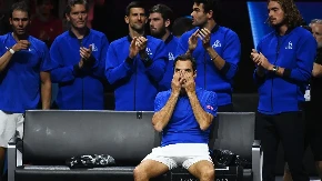 FEDERER GLEDA I NE VERUJE Novak zadao još jedan udarac Švajcarcu